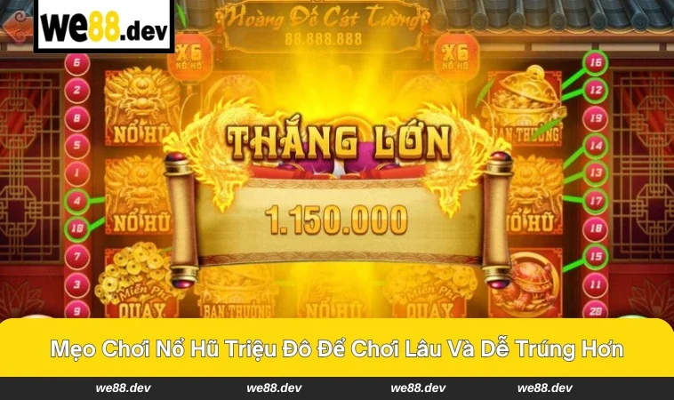 Người chơi tập trung quay hũ, hy vọng vào phần thưởng bất ngờ.